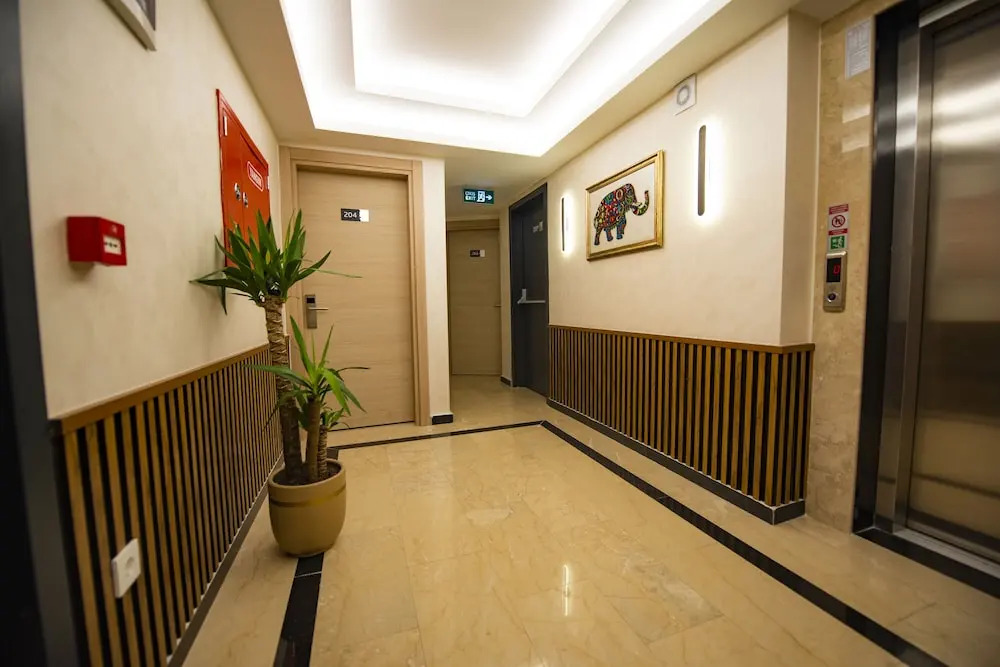Vera Life Hotel