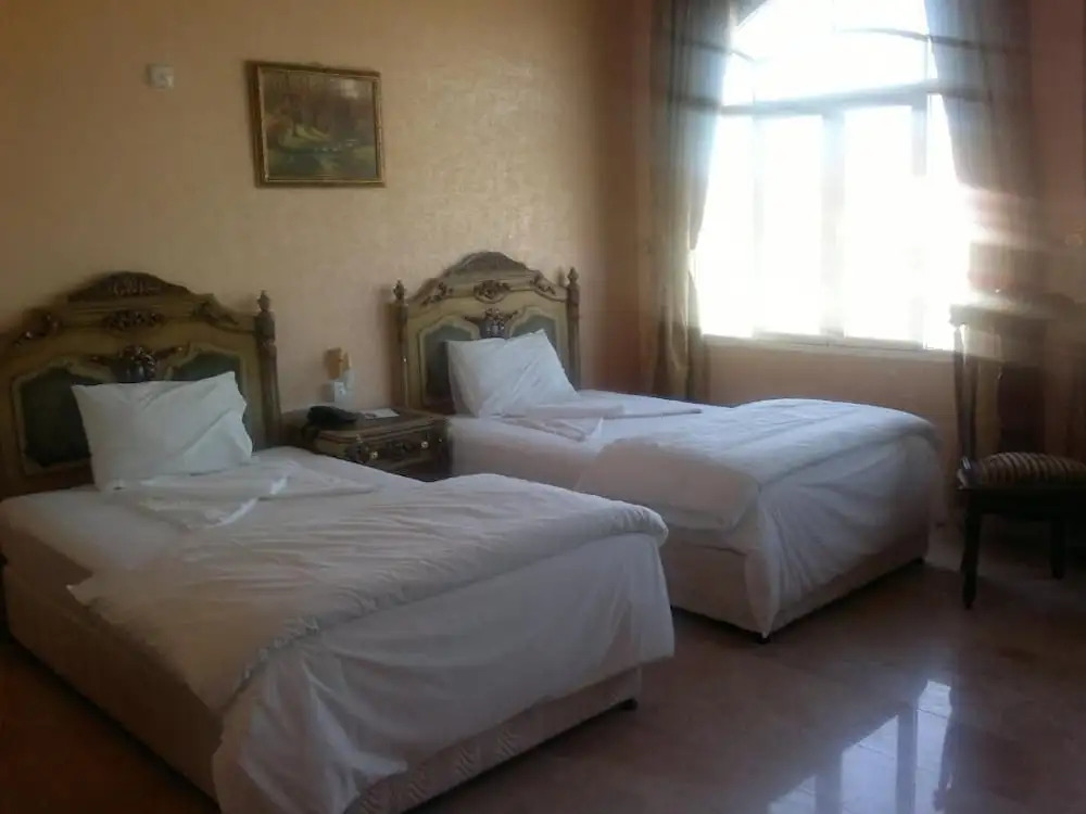 Jibreen Hotel