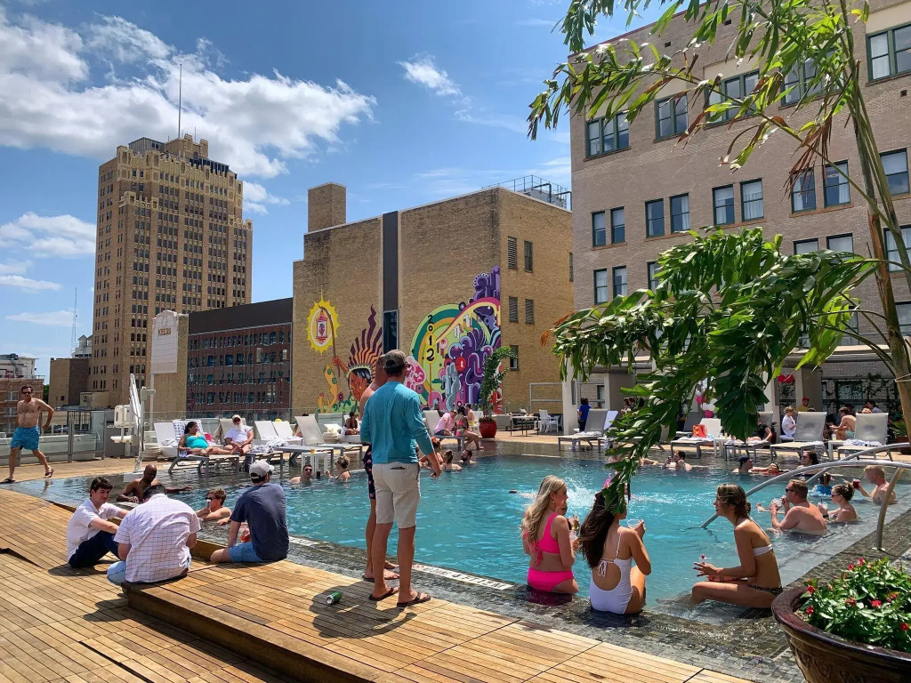 The St. Anthony, a Luxury Collection Hotel, San Antonio