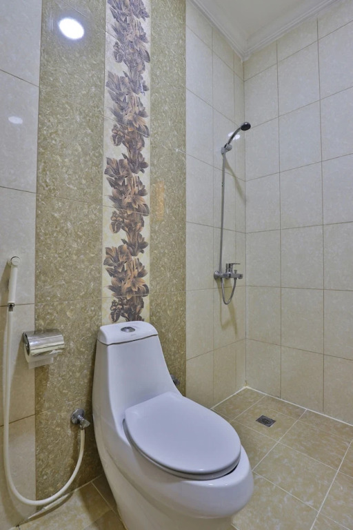 OYO 205 Golden Jwan Furnished Apartments 1
