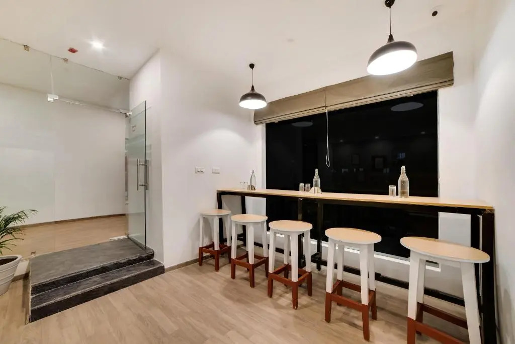 OYO Townhouse 234 Ss Aero Prime