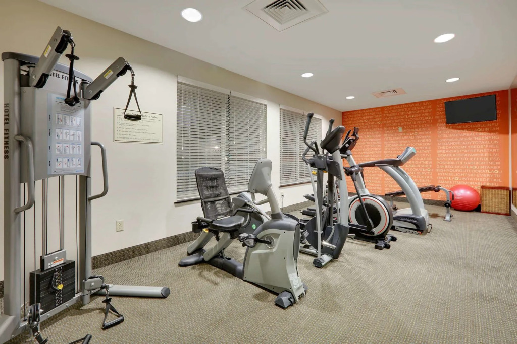 La Quinta Inn & Suites by Wyndham Starkville at MSU
