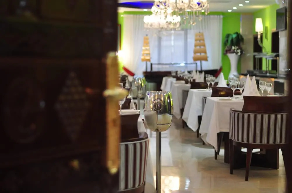 Soltane Hotel - Hussein Day