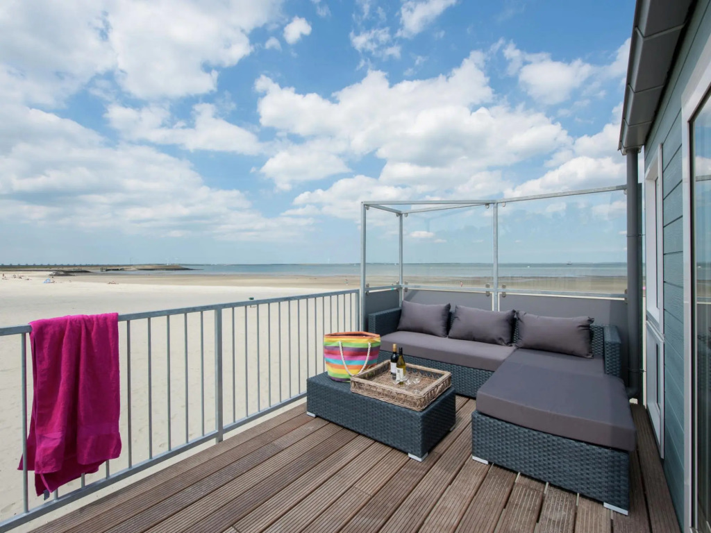 Beach House in Netherlands With Sea View