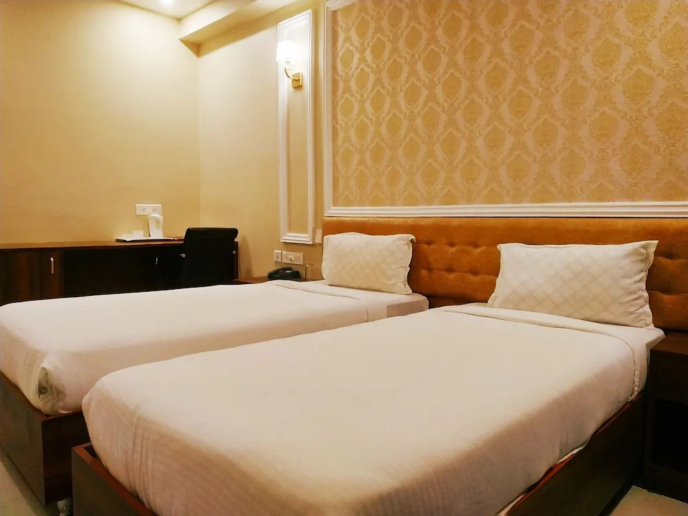 Hotel Nilay Residency