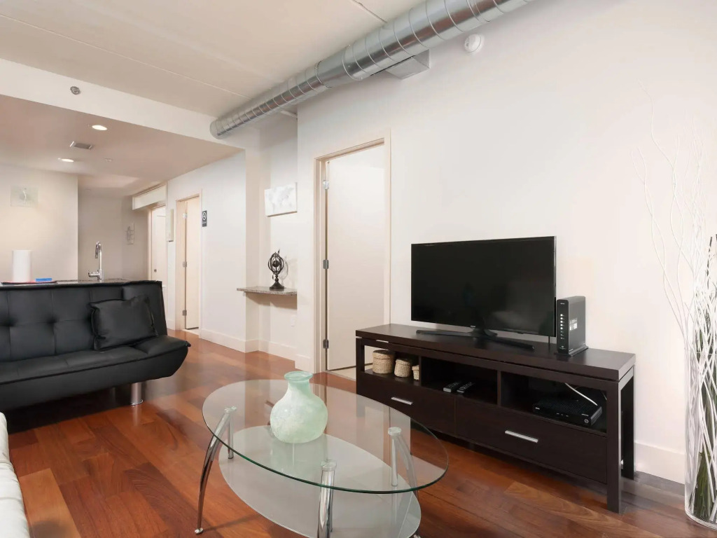 Pelican Fully Furnished Apartments