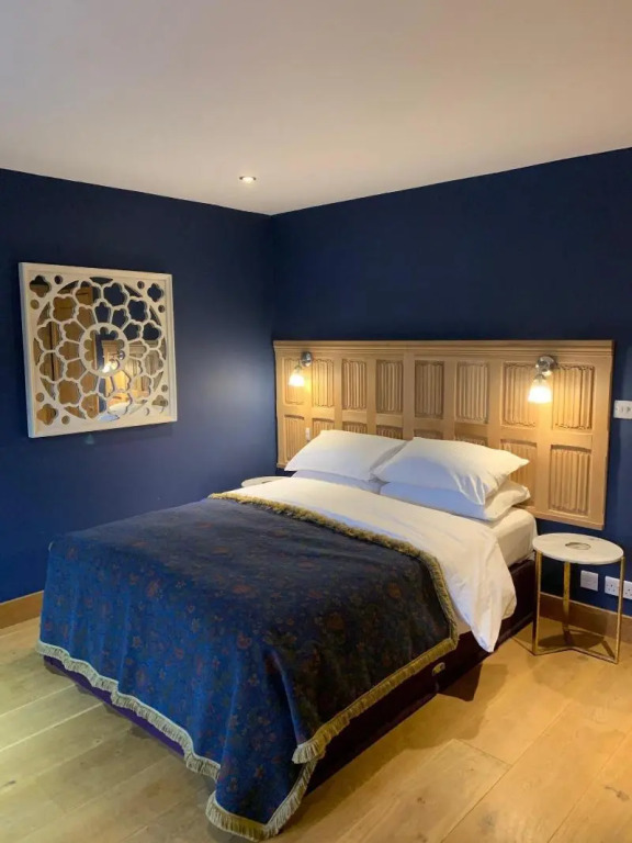 The Lodge at Hemingford Grey House