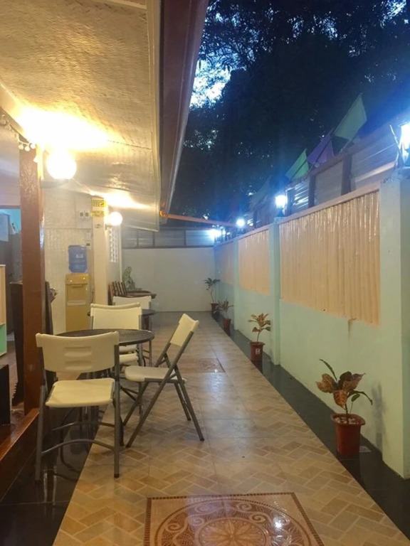 Ace Traveller's Inn