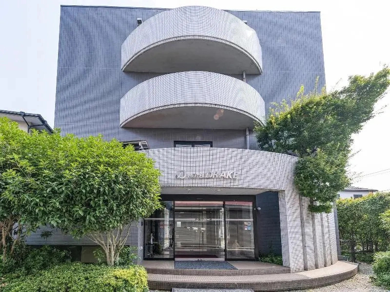 648 Hotel Drake