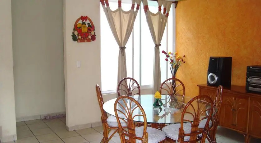 Casa de los Almendros