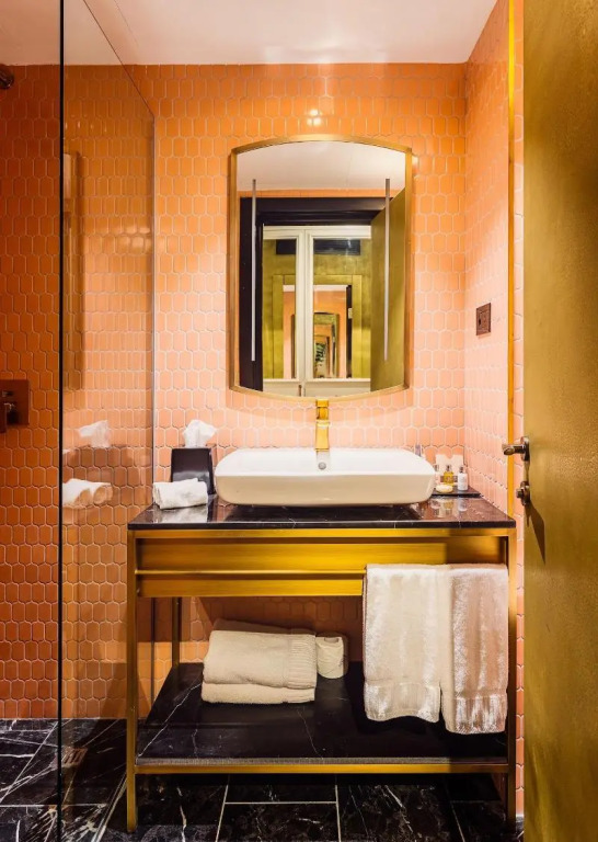 Brown BoBo, a member of Brown Hotels