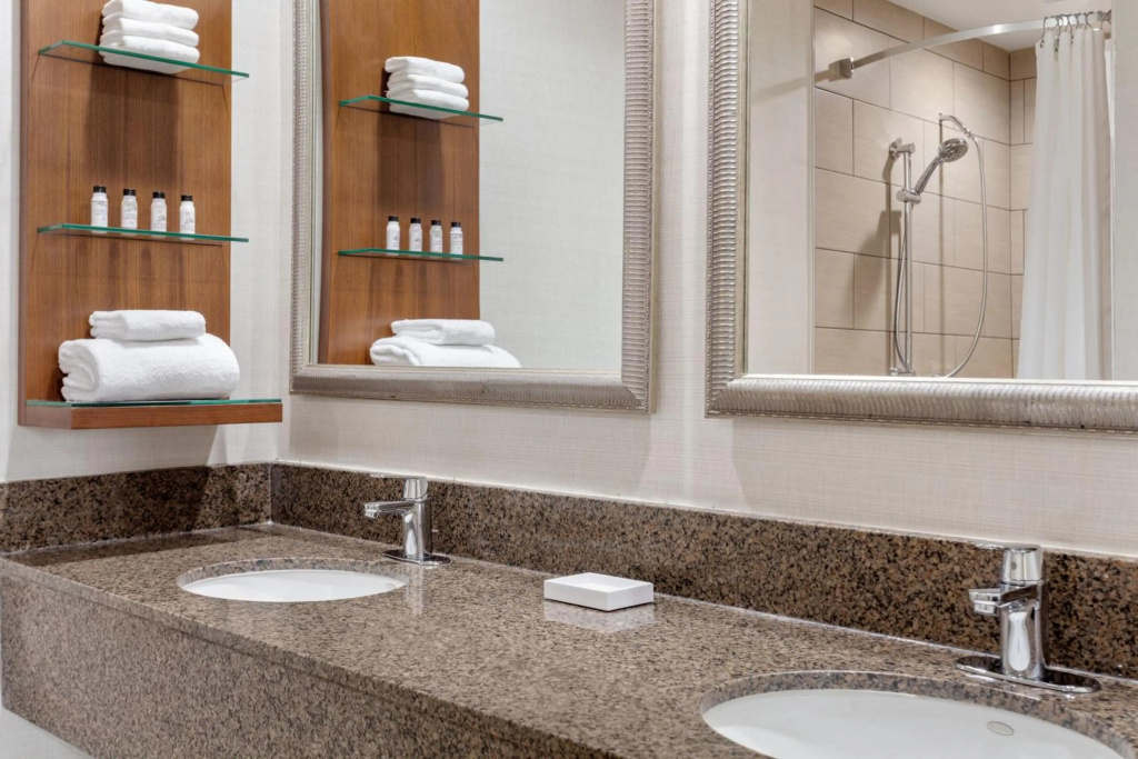 Delta Hotels by Marriott Bristol