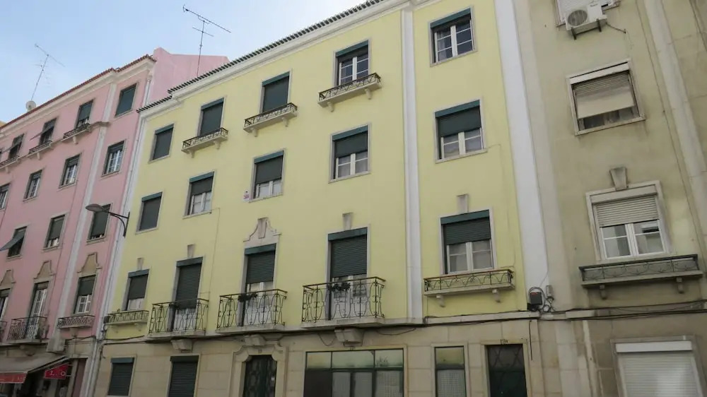 Guest House 19th