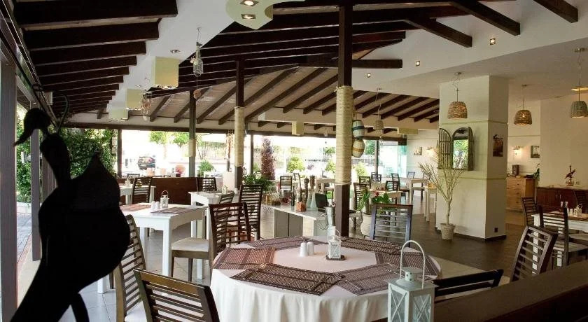 Alfa Hotel