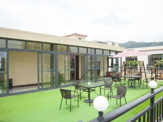 Xiachuan Yinting Holiday Hotel