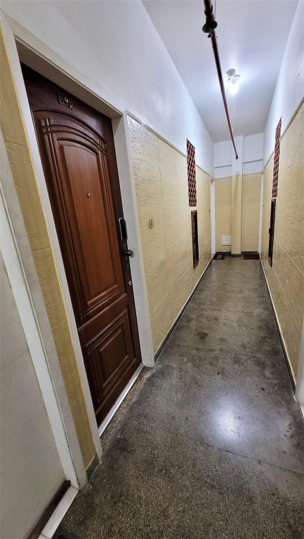 Quarto E Sala Novo E Silencioso