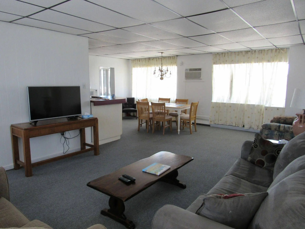 The Coral Sands Motel