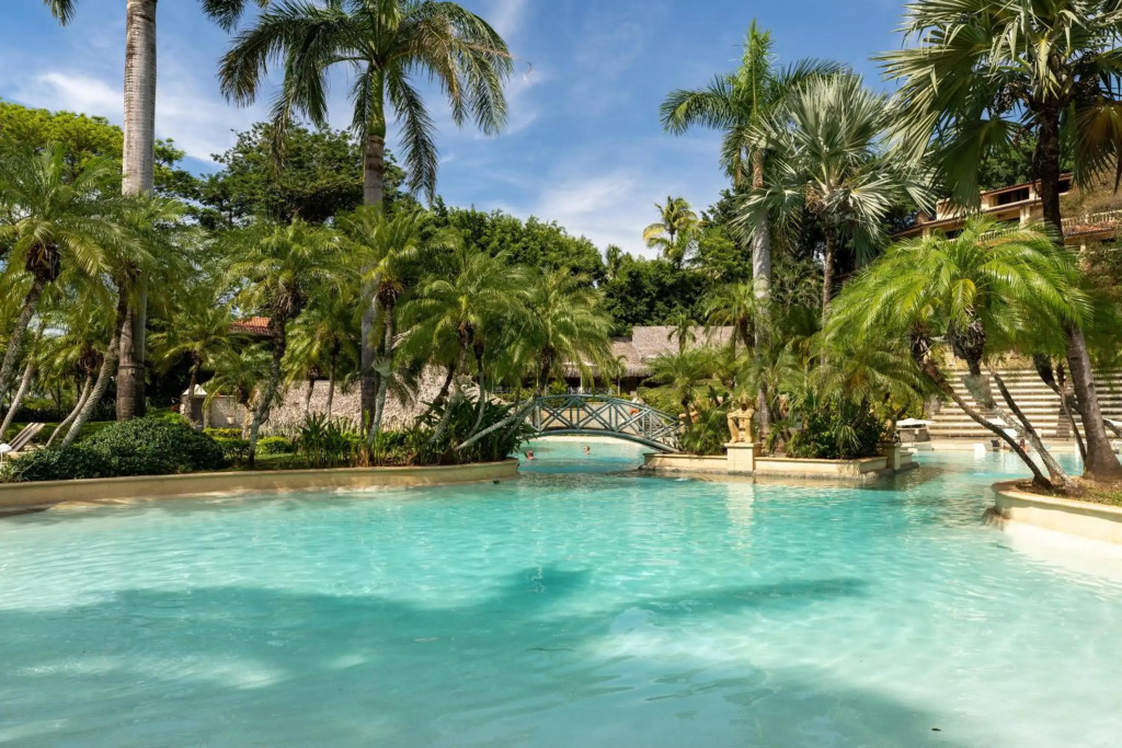 Matapalo 204- 2 Bedroom Condo at the Diria Resort