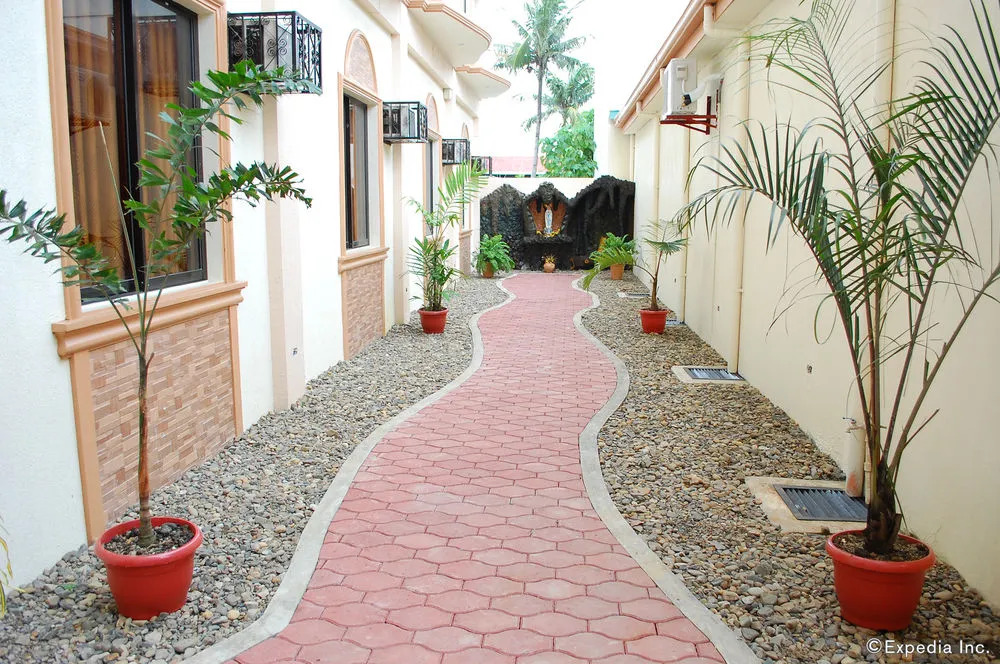 Aquari Travellers Inn