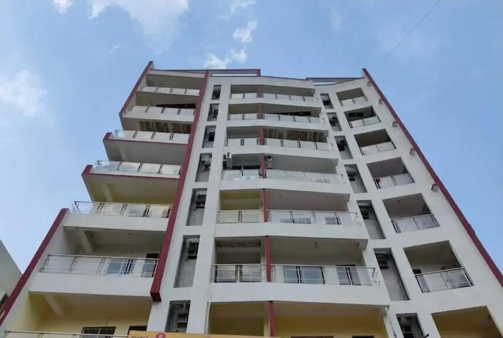 StayVilla Royal Executive Rooms