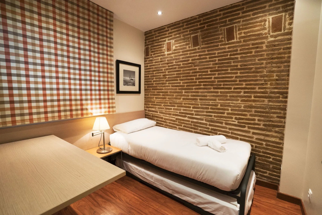 Serennia Cest Apartamentos Arc de Triomf