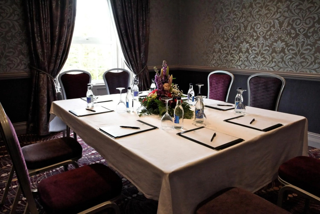 Greenvale Hotel