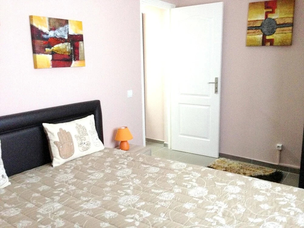 House With 2 Bedrooms in Quarteira, With Wonderful Lake View, Pool Acc