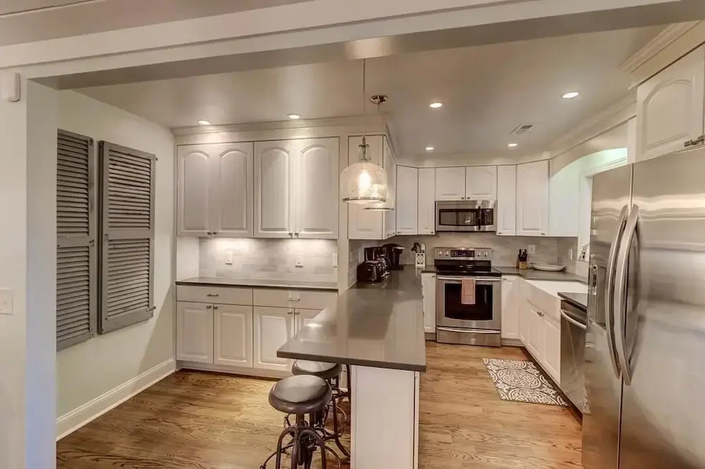 35 Twin Oaks
