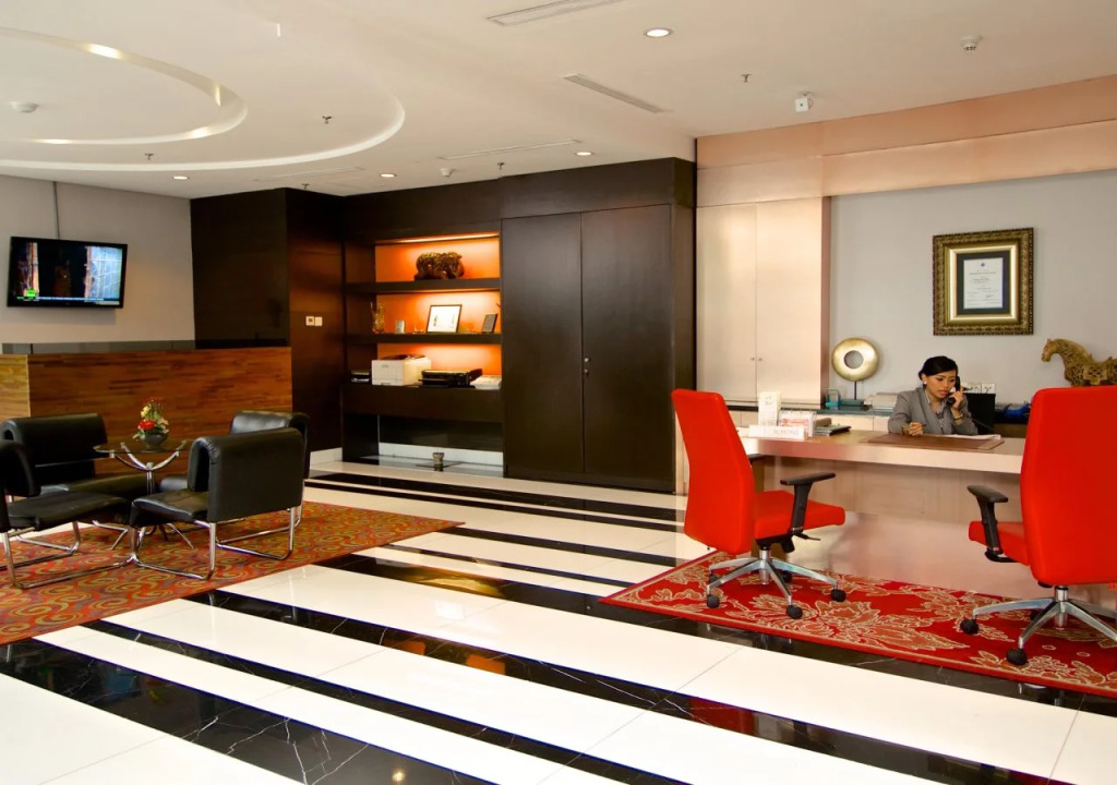 Merlynn Park Hotel