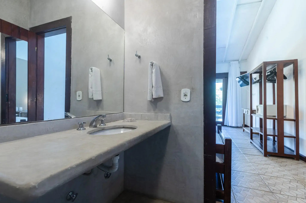 Blu Smart Stay