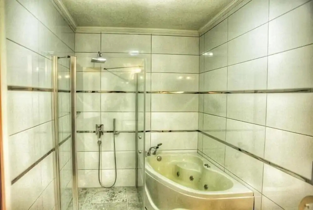 Villa Western Emilia