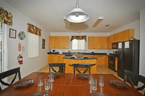 Pine Forest Chateau 5 Br Villa by RedAwning