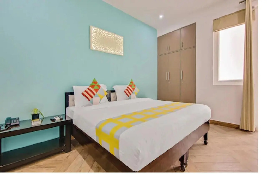NUAB House - Near Fortis, MAX, MEDANTA, Paras Hospitals and HUDA Metro