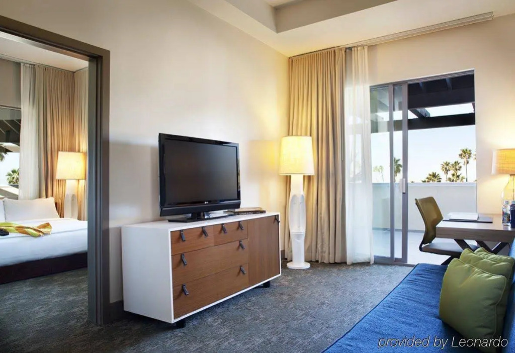 Kimpton Shorebreak Huntington Beach Resort by IHG
