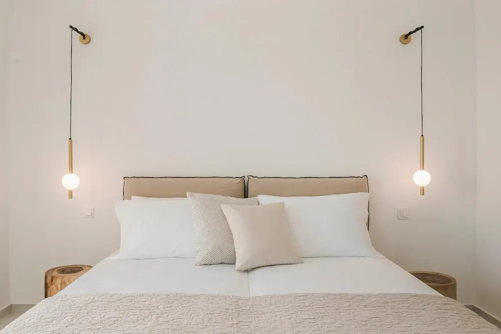 Lourdas White Villa