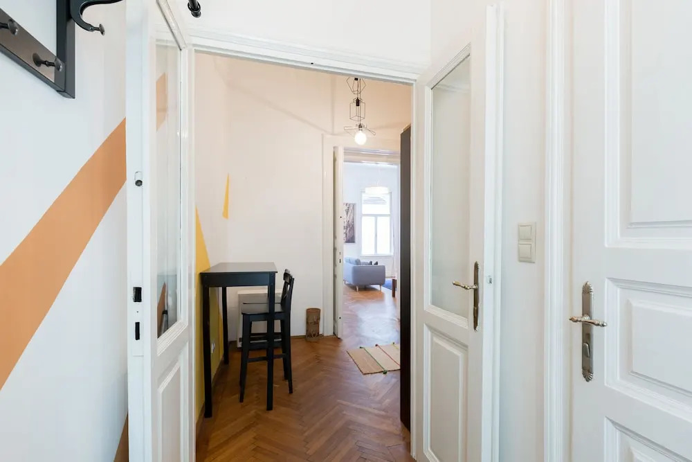 Simple Comfort Apartment
