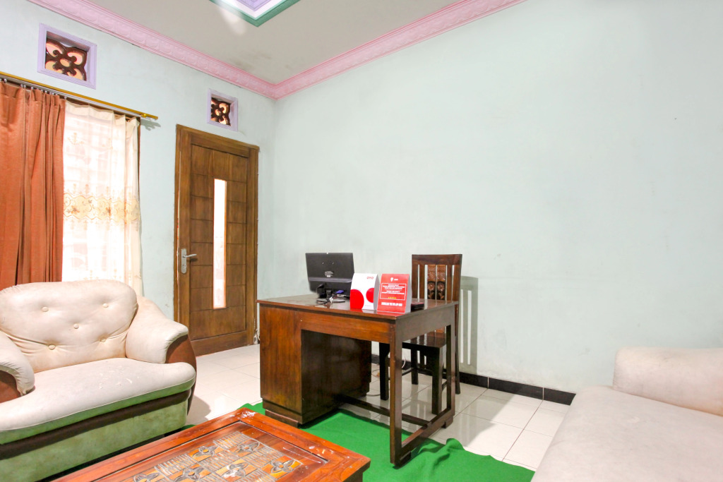 OYO 1689 Sumber Urip Family Homestay Syariah