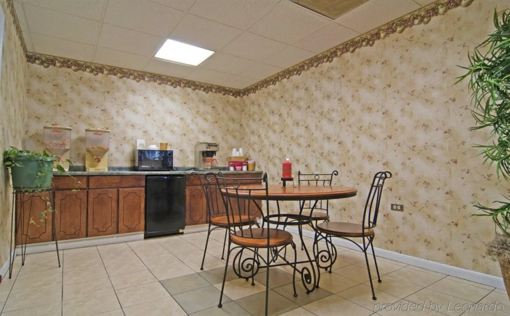 Days Inn By Wyndham Monroe Nc
