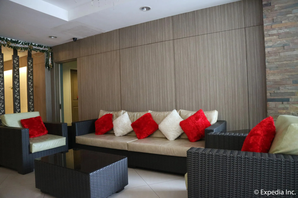 Magallanes Square Hotel Inc