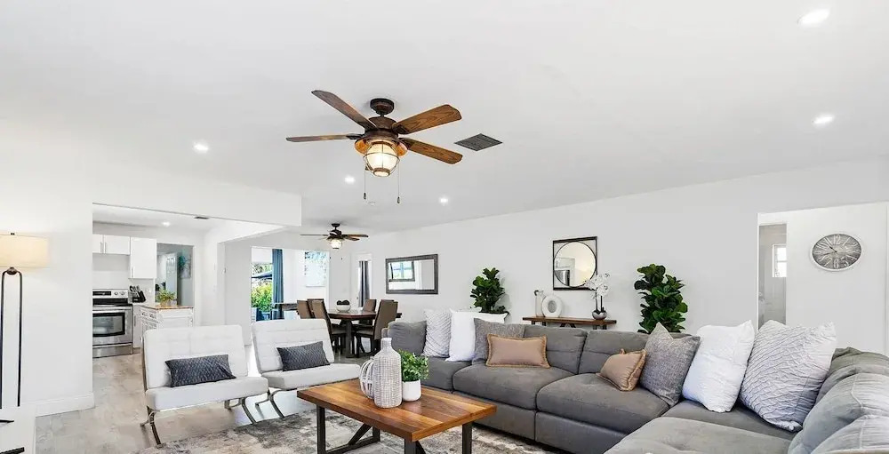 Private Heated Pool & Lovely Home
