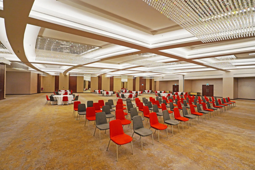 Отель IntercityHotel Muscat