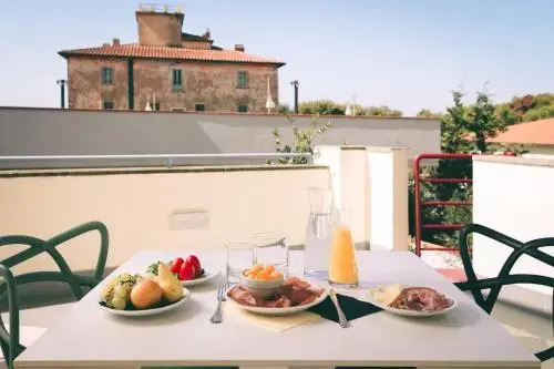 Hotel Nina