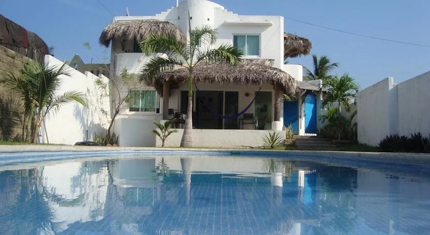 Paraiso Casa Blanca