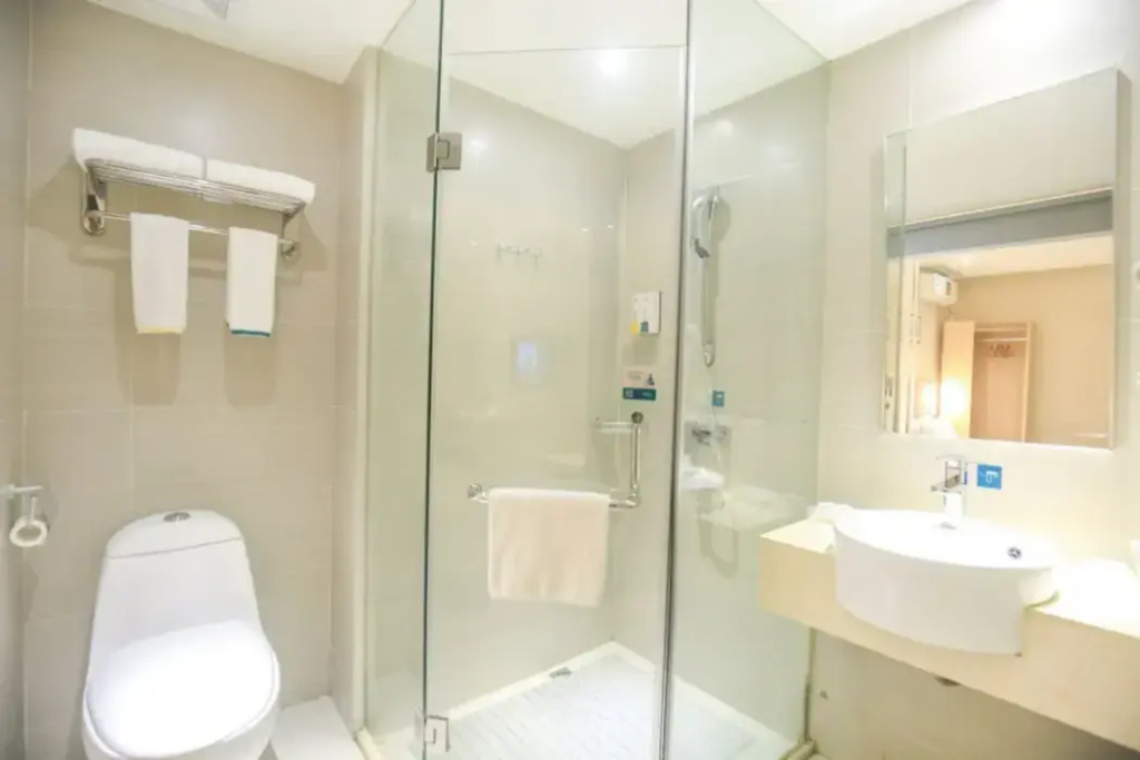 City Comfort Inn (Guangzhou International Financial City Keyun Road Subway Station Store)
