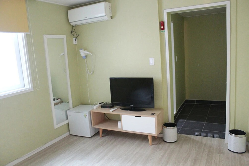 Yeosu Hi and J Guest House