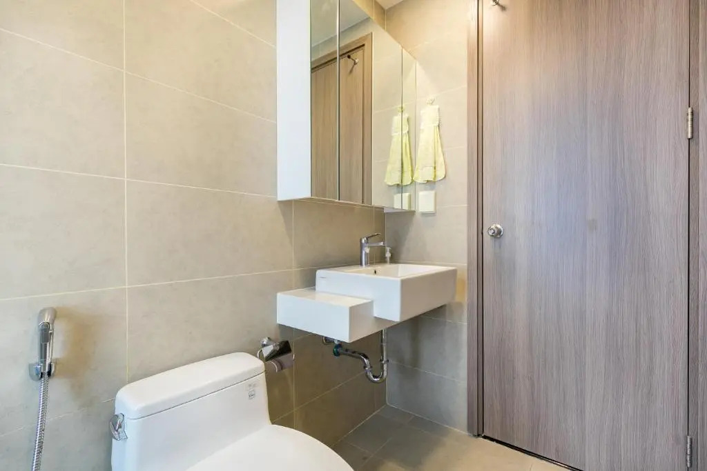 New & Luxury Apartment with Pool-3014