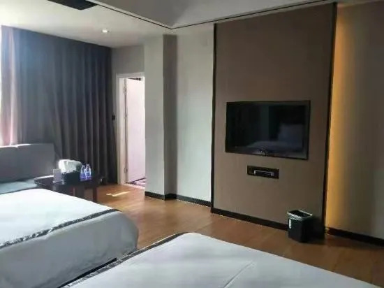 Pingguo Weisner Theme Hotel