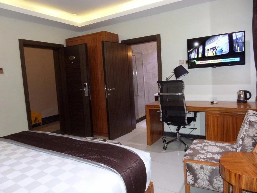 LimeRidge Hotels, Ikoyi