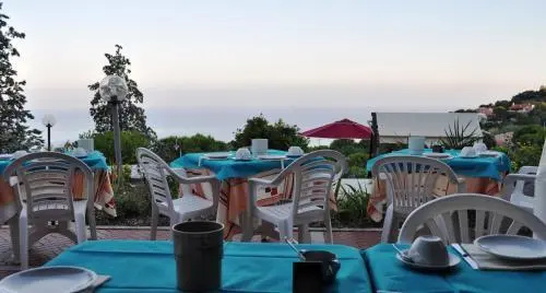 Hotel Belmare