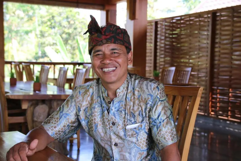 Pesantian Villa and Warung